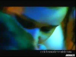 Mariana Ximenes in O Invasor (2002) 3