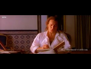 Maribel Verdu in Goya en Burdeos (1999) 4