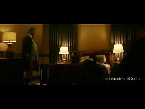 Rooney Mara Brunette , Butt in Girl with the Dragon Tattoo (2011) 11