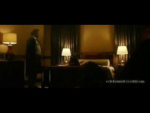 Rooney Mara Brunette , Butt in Girl with the Dragon Tattoo (2011) 9