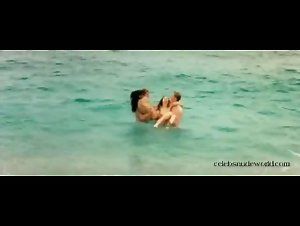 Sauce Ena , Veronica Sanchez in Al sur de Granada (2003) 7