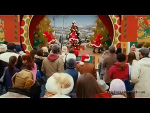 Alia Shawkat , Kelly Aldridge , Sabrina Aldridge in Deck the Halls (2006) 1