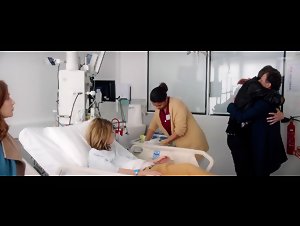 Alice Isaaz boobs scene in Elle (2016) 7