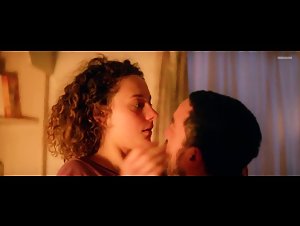 Alice de Lencquesaing in Braqueurs (2015) 14