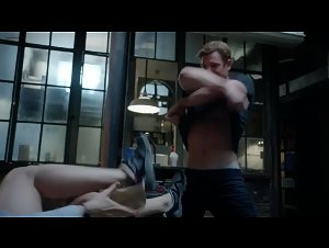 Emmy Rossum kissing , bra scene in Shameless (2011) 6