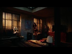 Emmy Rossum sex scene in Shameless (2011) 11