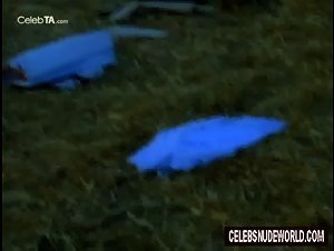 Jennifer Korbin , Venesa Talor in ChromiumBlue.com (2002) 18