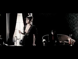 Eva Mendes Nude Scene In The Spirit Movie 15
