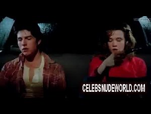 Lea Thompson in All the Right Moves 7