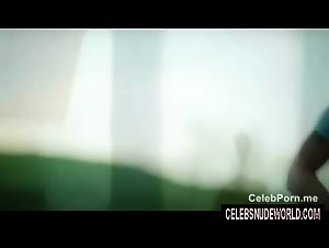 Chloe Sevigny in shemale scenes 18