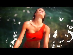 Samantha Hoopes Getting hotter 17