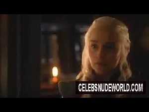 Emilia Clarke in Game of Throne s7e07 3
