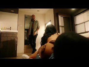 Elizabeth Ruiz sex scene in White Famous s01ep01 (2017) 3