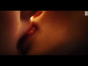 Sexy Compilation (Taylor Swift, Selena Gomez, Ariana Grande, Megan Fox...) 8