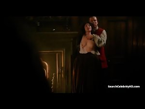 Caitriona Balfe in Outlander (2015) S01e09 2