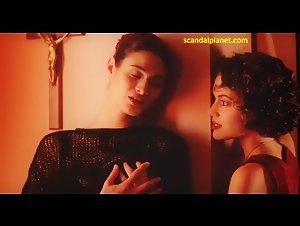 Alyssa Milano and Charlotte Lewis Lesbin Sex in Embrace of the Vampire 5