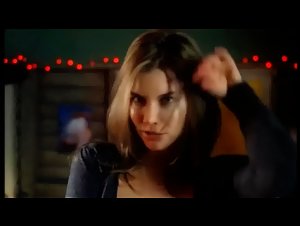 Lauren Cohan Topless and Booty Shot in Van Wilder 2 the Rise of Taj 3