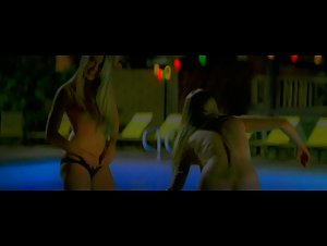 Amber Heard & Amanda Seyfried in Alpha Dog (2006) 18