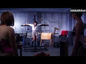 Haruna Yoshizumi Lesbian , Kissing in Chotto Kawaii Iron Maiden (2014) 14