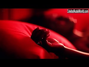Yetide Badaki Ebony , Sensual in American Gods (series) (2017) 19