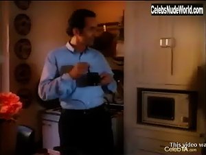 Sarah Bellomo in Seduce Me: Pamela Principle 2 (1994) 17