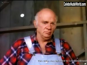 Ann Marie , Colleen Brennan scene in Supervixens (1975) 17