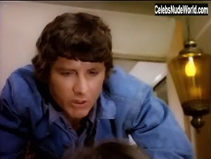 Ann Marie , Colleen Brennan scene in Supervixens (1975) 3
