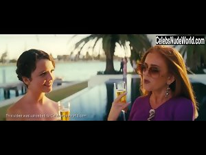 Andrea Bennetti , Dvorah Marie in Beach Bum (2019) 12