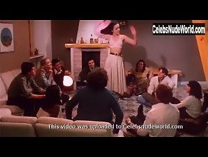 Assunta Piersanti , Gloria Guida , Helene Chauvin in La liceale nella classe dei ripetenti (1978) 18