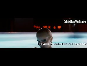 Dora Madison , Isabel Lucas , Rachael Taylor in Loft (2014) 14