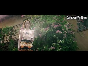 Abbey Lee , Bella Heathcote , Cody Renee Cameron , Jena Malone Nude , boobs In Neon Demon (2016) 16