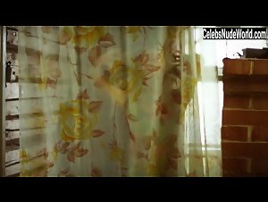 Aleksandra Florinskaya in Babij bunt, ili Vojna v Novoselkovo (2015) 16