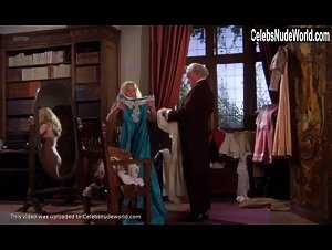 Virginia Wetherell in Demons of the Mind (1972) 15