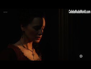 Victoire Dauxerre in Versailles (series) (2015) 13