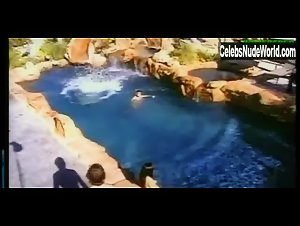 Augusta Avila Topless , Outdoor in 7 Lives Xposed (series) (2001) 4