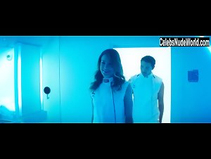 Valerie Bentson in Future Sex (series) (2018) 5