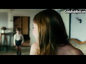 Juta Vanaga in Werk ohne Autor (2018) 9