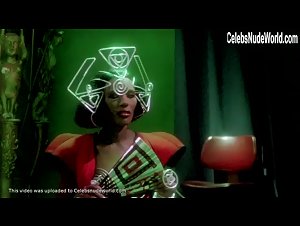 Grace Jones underware, hot scene  in Vamp (1986) 20