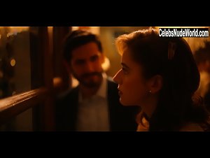 Tessa Ia Hot , Outdoor in Narcos: Mexico (series) (2018) 6