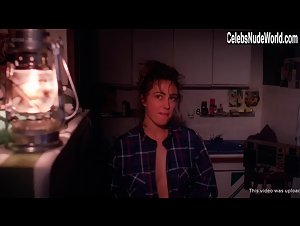 Tatjana Pujin in Happy Hell Night (1992) 12