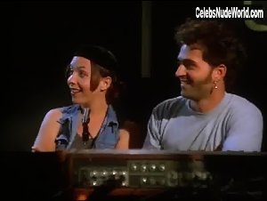 Jessica Hecht in Anarchy TV (1998) 6