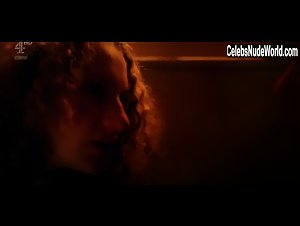 Tallulah Haddon in Kiss Me First (series) (2018) 1