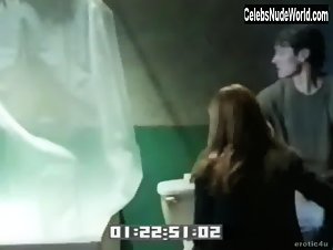 Stella Porter in Sex Files: Alien Erotica 2 (2000) 16