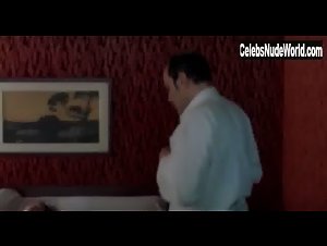 Sophie Cattani in Selon Charlie (2006) 9