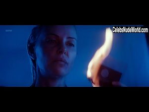 Charlize Theron in Atomic Blonde (2017) 5