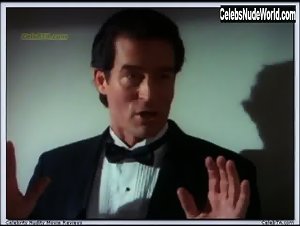 Sita Renne Thompson Cleavage , Blonde in Click: Balls of Thunder (1997) 19