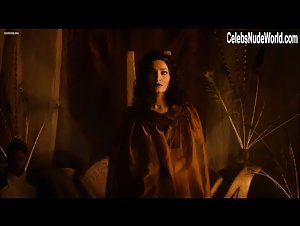 Shiva Gholamianzadeh in Minotaur (2006) 1