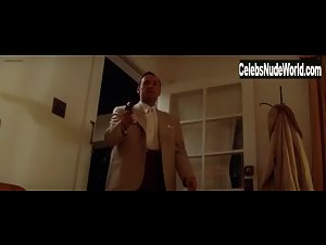 Shawnee Free Jones in L.A. Confidential (2002) 14