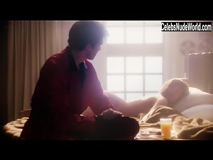 Shara Connolly in American Playboy: The Hugh Hefner Story (series) (2017) 11