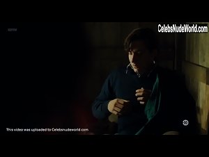 Selma El Mouissi in Simon Werner a disparu... (2010) 15